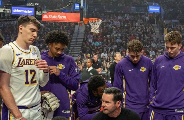 hth-湖人连败暴露三大漏洞！板凳得分最差，防守倒数第5